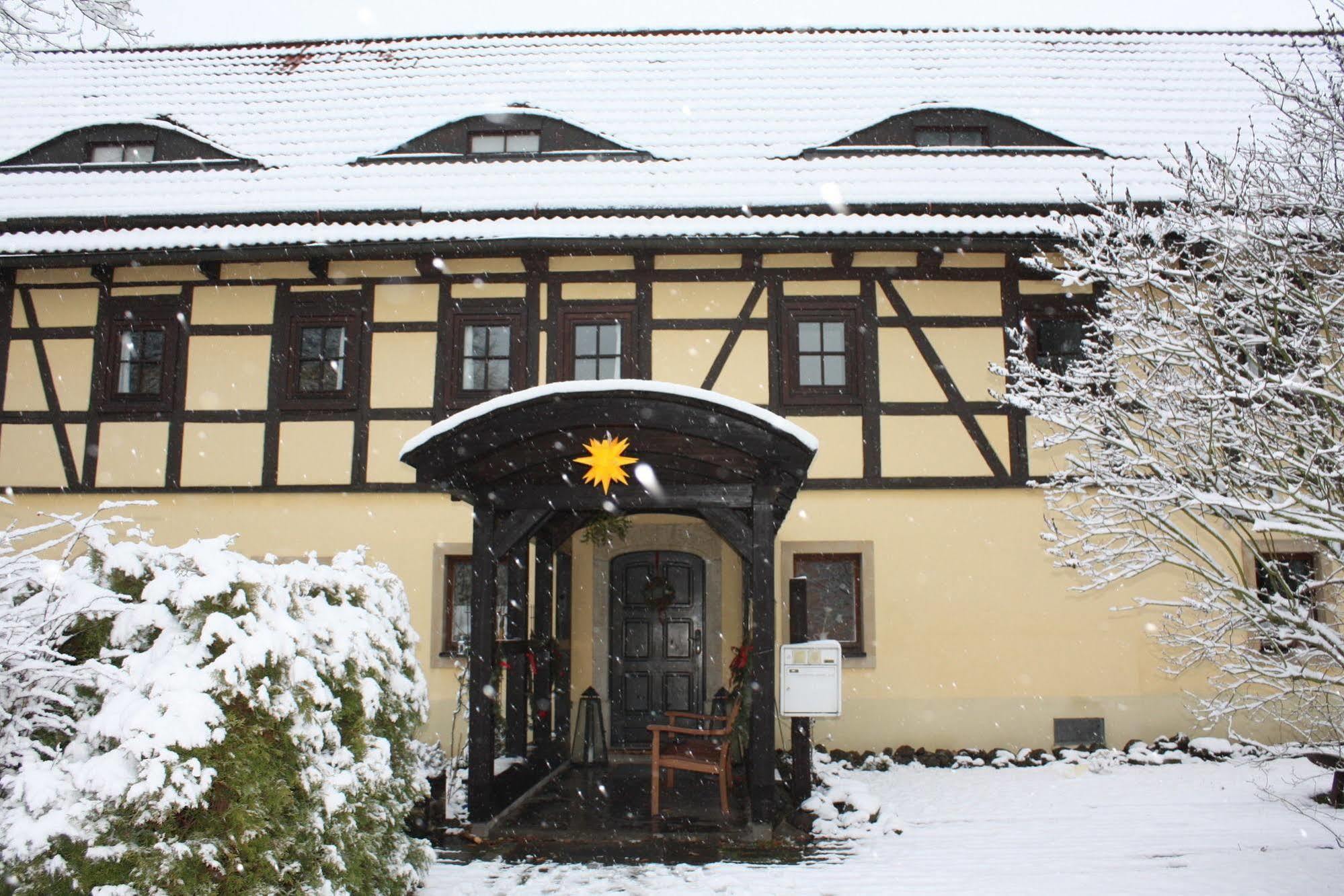 Landhotel Lindenschänke Dresden Exterior foto